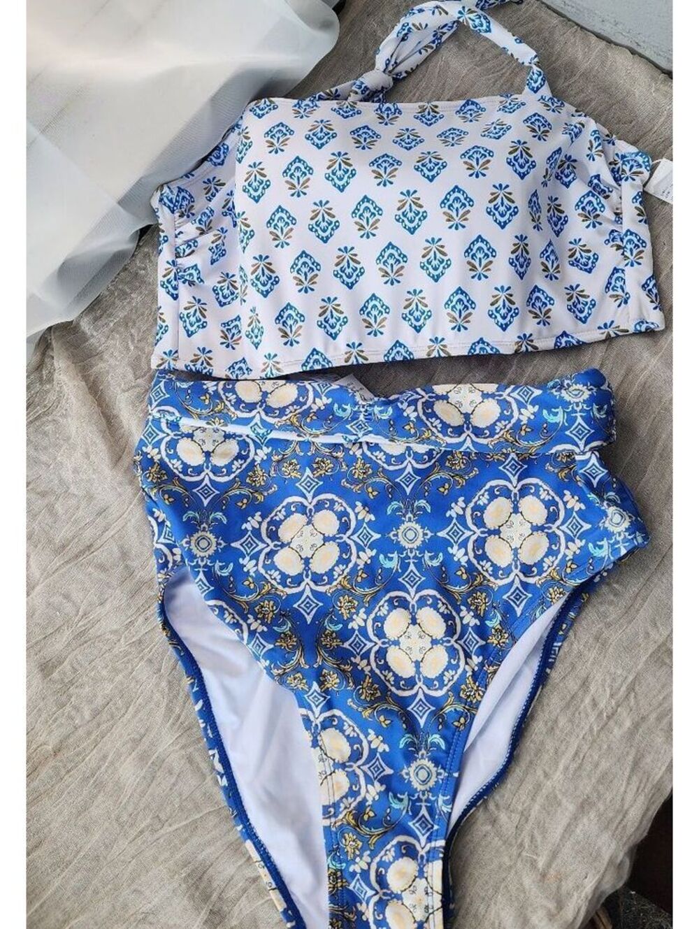 NWT Cupshe Two-Piece High-Waisted Blue and White Patterned Bikini Set